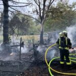 FW-BN: Feuer in einer Kleingartenanlage in Bonn Dransdorf