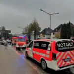 FW-E: Verkehrsunfall mit vier Fahrzeugen – Rettungswagen in Unfall involviert