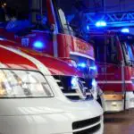 FW Dinslaken: Brand in einem Gewerbebetrieb in Dinslaken
