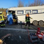 FW Königswinter: 5 Verletzte bei schwerem Verkehrsunfall am Stauende auf A3 – Eine Person durch die Feuerwehr befreit