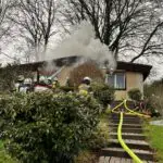 FW-E: Dachstuhlbrand in einem Einfamilienhaus – keine verletzten Personen