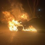FW-DO: Fahrzeug beginnt während der Fahrt an zu brennen