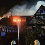 FW Lügde: Großfeuer in der Nähe des Lügder Gerätehauses – 2 Menschen gerettet