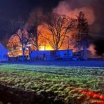 FW-ROW: Wohngebäude mit angrenzendem Stall gerät in Brand