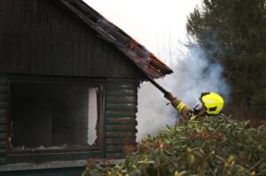 FW-OLL: Brand in Schrebergarten in Wildeshausen