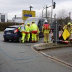 FW Ratingen: Verkehrsunfall im Kreuzungsbereich – Feuerwehr Ratingen im Einsatz
