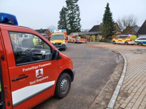 FW Bad Segeberg: Wohnungsbrand – eine Person durch die Feuerwehr gerettet
