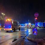 FW-NE: Verkehrsunfall zwischen Straßenbahn und LKW | Zehn Personen verletzt