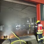 FW-OB: Brand in KFZ-Werkstatt. Aufmerksame Bürgerin und Mitarbeiter verhindern Schlimmeres.