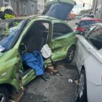 FW-MH: Schwerer Verkehrsunfall mit eingeklemmter Person in Mülheim an der Ruhr