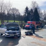 FW-EN: Verkehrsunfall zwischen Motorrad und PKW fordert drei Verletzte