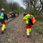 FW-EN: Spaziergängerin stürzt 30 Meter einen Abhang herunter – Aufwändiger Rettungseinsatz für die Feuerwehr Hattingen