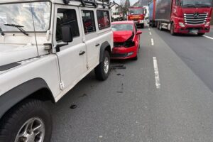 FW-EN: Verkehrsunfall Frankfurter Straße