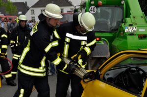 FW-KLE: 90 Jahre Freiwillige Feuerwehr Bedburg-Hau: Aktionstag am 1. Mai ist der Start ins Jubiläumsjahr