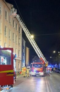 FW Bremerhaven: Kellerbrand im Wohngebäude