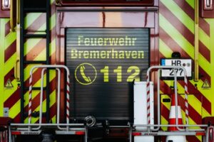 FW Bremerhaven: Einsatzmeldung – Schiffsbrand im Hafengebiet