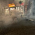 FW Celle: Feuer droht auf Gebäude überzugreifen – Müll brennt in der Altstadt