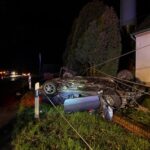 FW-Schermbeck: Verkehrsunfall auf dem Waldweg