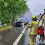 FW Gronau: Fahrzeugbrand auf der Hermann-Ehlers-Straße