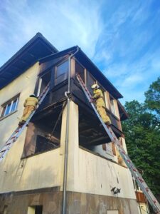 FW Dresden: Informationen zum Einsatzgeschehen von Feuerwehr und Rettungsdienst am 1. Mai 2024