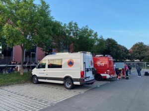 FW RPK: Evakuierung von 410 Fahrgästen nach Zugunfall in Bobenheim-Roxheim