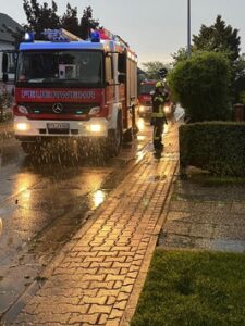 Feuerwehr MTK: Unwetter: Zugevakuierung in Hofheim – Unterstützung im Hochtaunuskreis